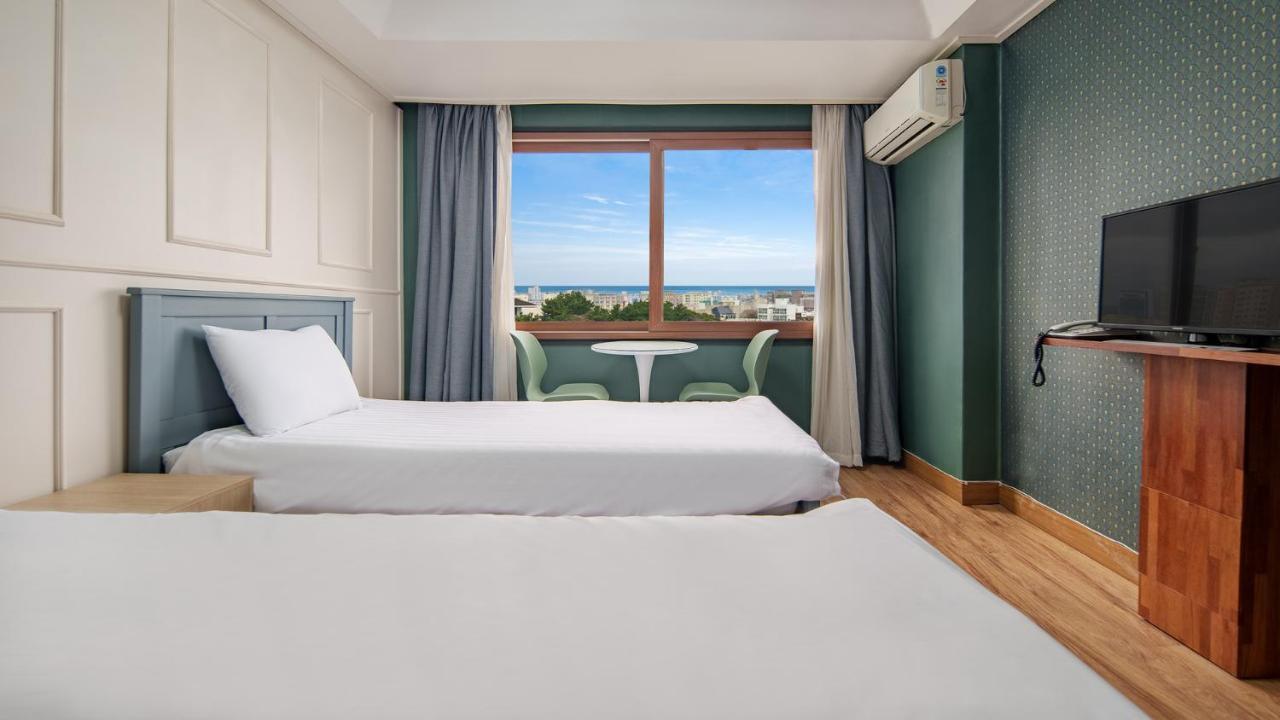 Hiker Hotel Jeju Exterior photo
